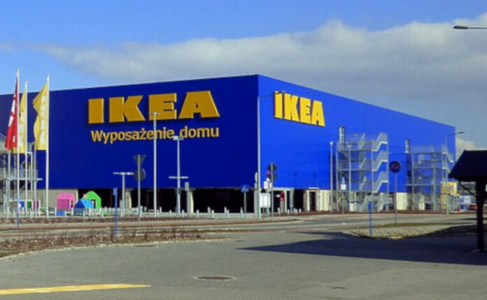 Oskarżona dwa lata temu kierowniczka IKEA, uwolniona z zarzutów.